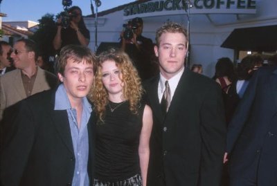 Фото - Наташа Лионн: 400x269 / 20 Кб