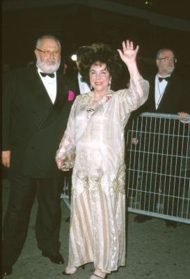 Фото - Элизабет Тейлор: 273x400 / 21 Кб