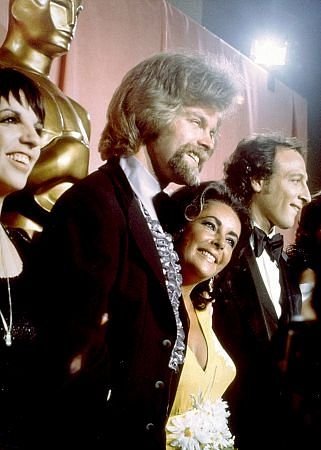 Фото - Элизабет Тейлор: 321x450 / 31 Кб