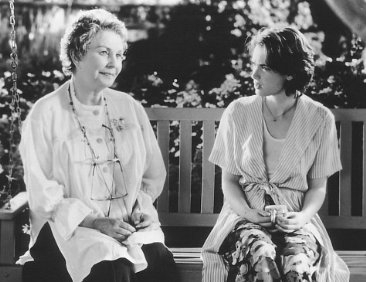 Фото - Джин Симмонс: 366x282 / 30 Кб