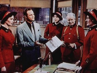 Фото - Джин Симмонс: 339x255 / 28 Кб