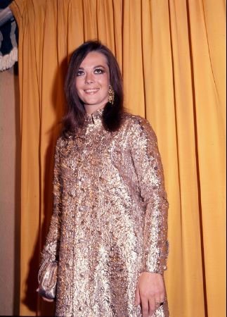 Фото - Натали Вуд: 323x450 / 39 Кб