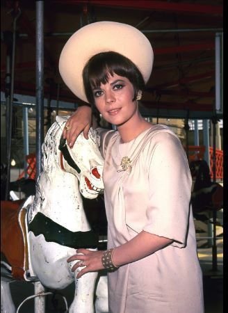 Фото - Натали Вуд: 328x450 / 33 Кб