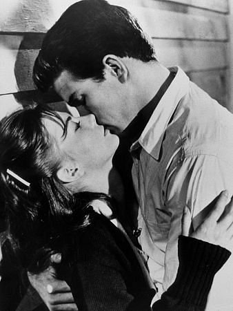 Фото - Натали Вуд: 338x450 / 32 Кб