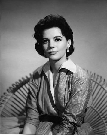 Фото - Натали Вуд: 356x450 / 29 Кб