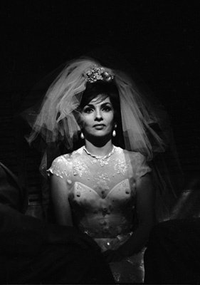 Фото - Джина Лоллобриджида: 281x400 / 16 Кб