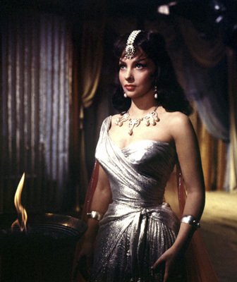 Фото - Джина Лоллобриджида: 336x400 / 26 Кб