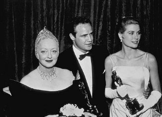 Фото - Грэйс Келли: 326x236 / 20 Кб