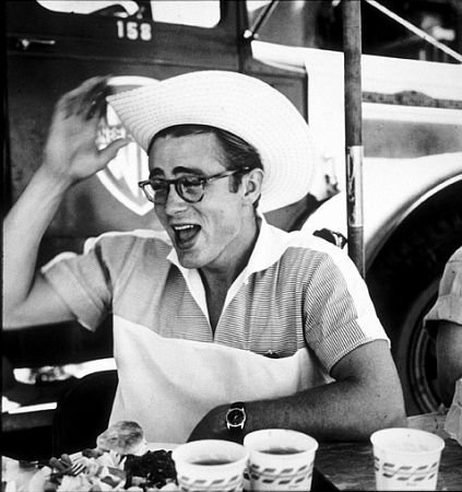 Фото - Джеймс Дин: 423x450 / 44 Кб