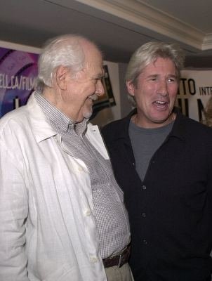 Фото - Роберт Олтмен: 302x400 / 21 Кб