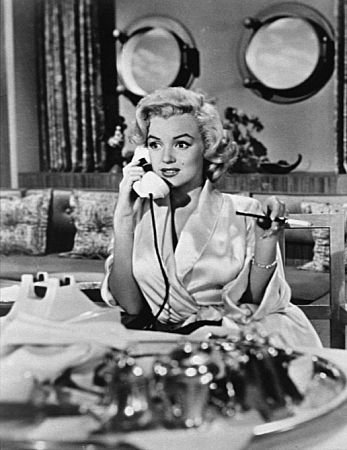 Фото - Мэрилин Монро: 347x450 / 39 Кб