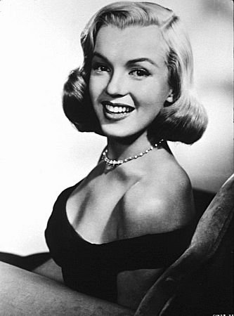 Фото - Мэрилин Монро: 333x450 / 25 Кб