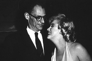 Фото - Мэрилин Монро: 297x196 / 11 Кб