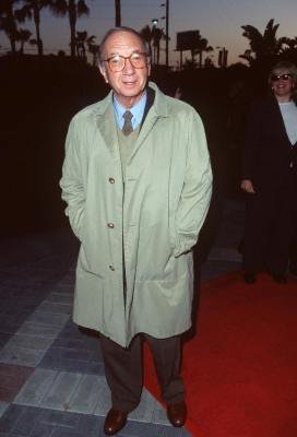 Фото - Нил Саймон: 272x400 / 17 Кб