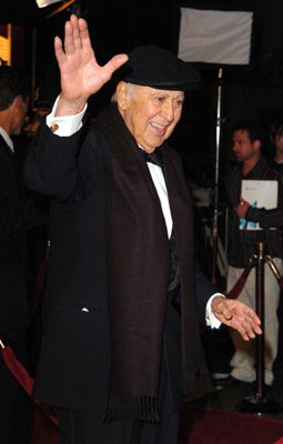 Фото - Карл Райнер: 255x400 / 18 Кб