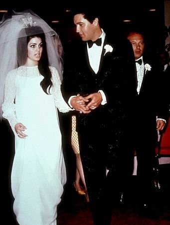 Фото - Элвис Пресли: 341x450 / 25 Кб