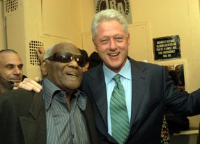 Фото - Рэй Чарльз: 287x206 / 15 Кб