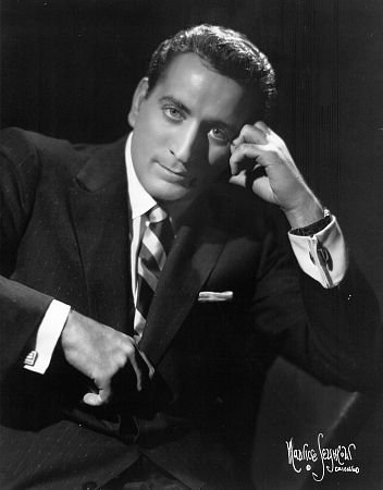 Фото - Тони Беннетт: 352x450 / 24 Кб