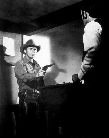 Фото - Стив МакКуин: 355x450 / 27 Кб