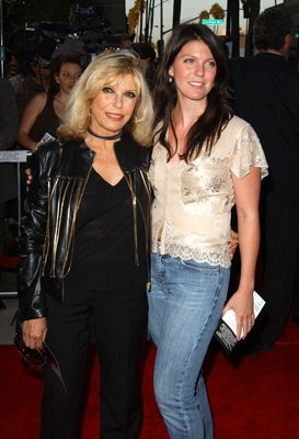 Фото - Нэнси Синатра: 273x400 / 27 Кб