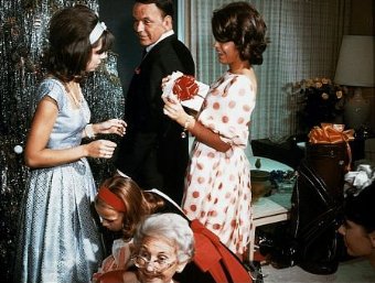 Фото - Нэнси Синатра: 340x257 / 31 Кб