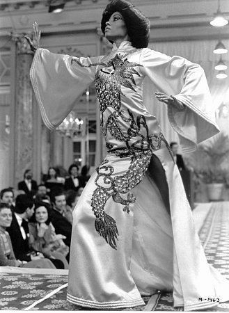 Фото - Дайана Росс: 329x450 / 41 Кб