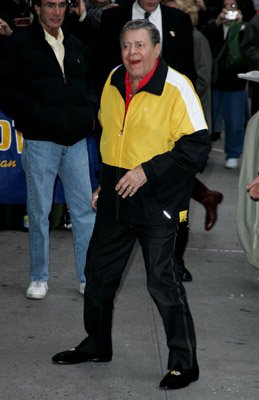 Фото - Джерри Льюис: 259x400 / 23 Кб