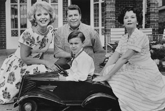 Фото - Джерри Льюис: 322x218 / 24 Кб