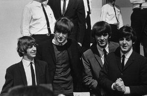 Фото - Пол МакКартни: 295x193 / 16 Кб