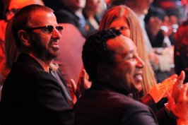 Фото - Ринго Старр: 266x177 / 13 Кб