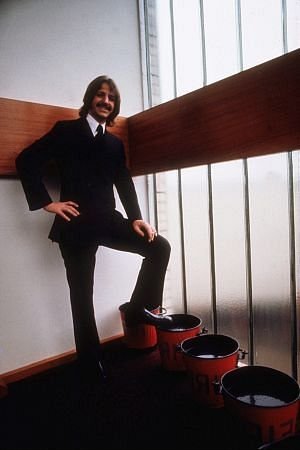 Фото - Ринго Старр: 300x450 / 20 Кб