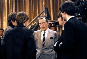 Фото - Ринго Старр: 303x204 / 17 Кб