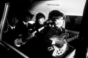 Фото - Ринго Старр: 296x195 / 15 Кб