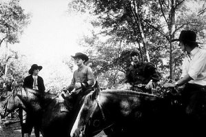 Фото - Джон Леннон: 299x199 / 23 Кб