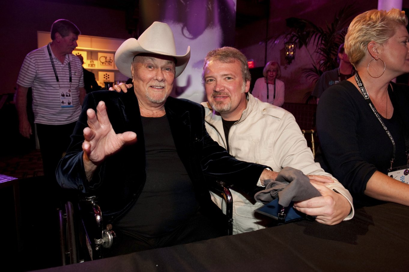 Фото - Тони Кертис: 1362x906 / 163 Кб