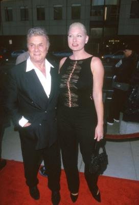 Фото - Тони Кертис: 272x400 / 18 Кб