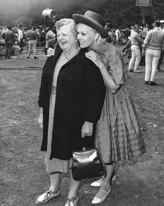 Фото - Ким Новак: 333x420 / 37 Кб