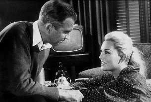 Фото - Ким Новак: 305x207 / 22 Кб