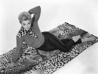 Фото - Ким Новак: 317x239 / 20 Кб