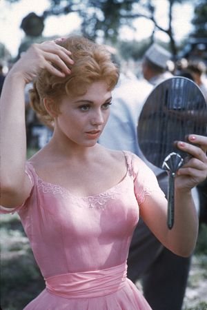 Фото - Ким Новак: 300x450 / 27 Кб