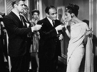 Фото - Одри Хепберн: 335x249 / 23 Кб