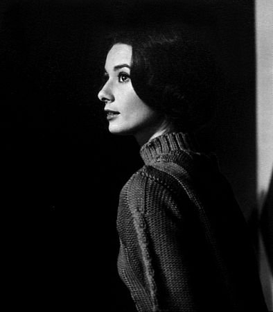 Фото - Одри Хепберн: 394x450 / 19 Кб