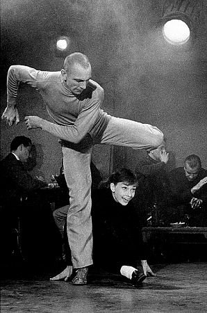 Фото - Одри Хепберн: 298x450 / 41 Кб