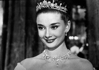 Фото - Одри Хепберн: 319x226 / 20 Кб