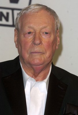 Фото - Расселл Джонсон: 271x400 / 17 Кб