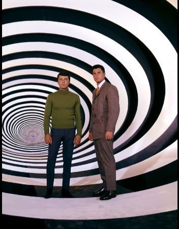 Фото - Роберт Колбер: 352x450 / 38 Кб