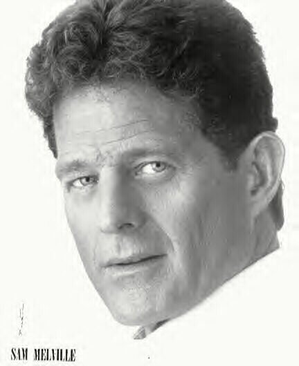 Фото - Сэм Мелвилл: 432x530 / 25 Кб