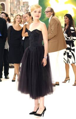 Фото - Рэйчел Майнер: 258x400 / 21 Кб