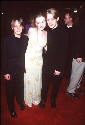 Фото - Рэйчел Майнер: 274x400 / 16 Кб