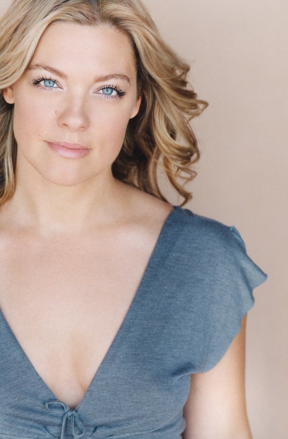 Фото - Сабрина Дженнарино: 585x889 / 73 Кб